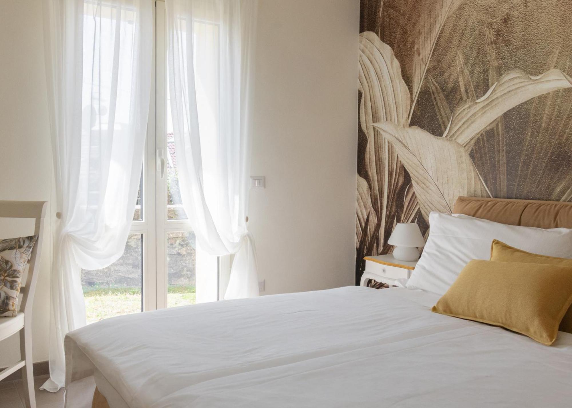 Charming Moment Di Villa Porta - Casa Dolce Luino Exterior photo